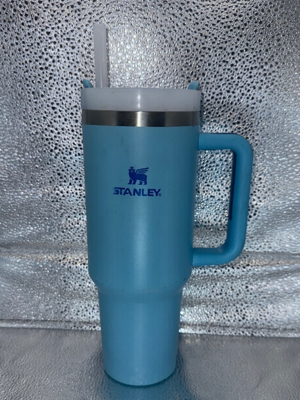 Stanley Quencher H2.0 40oz Light Blue Tumbler Handle FlowState Lid Straw